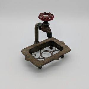 Water Spout Soap Dish